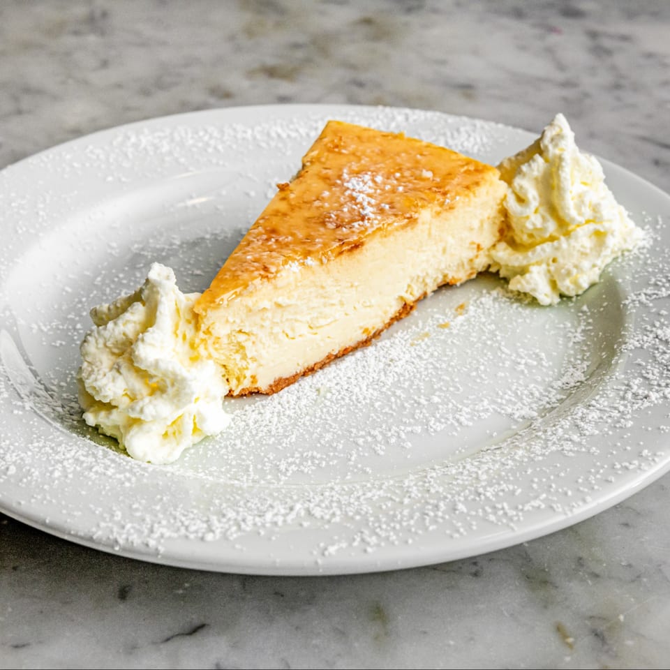La Villa cheesecake.