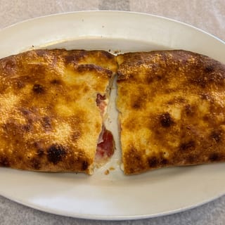 Romana Calzone