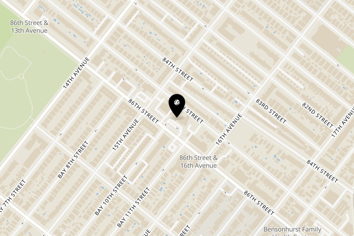 Map showing the location of La Villa Pizzeria Dyker Heights on 1529 86th St in Brooklyn